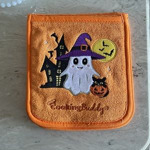 Halloween Cooking Buddy by Campanelli